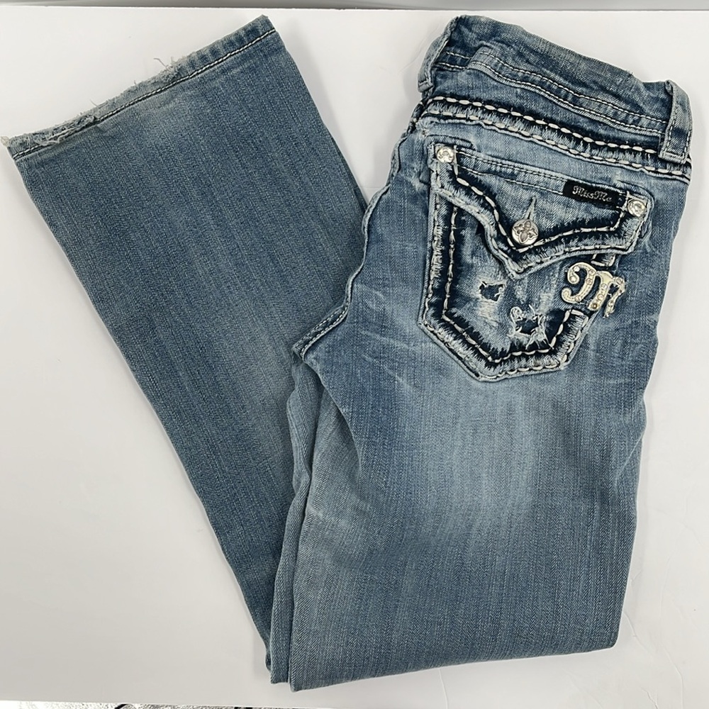Miss Me Distressed JE8019ER Easy Boot Cut Jeans Mid Rise Bling Embroidered 27